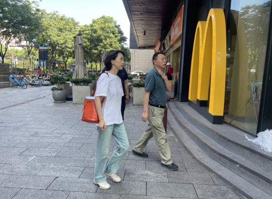 九洲(中国)集团对茶叶大楼开展端午节前安全检查
